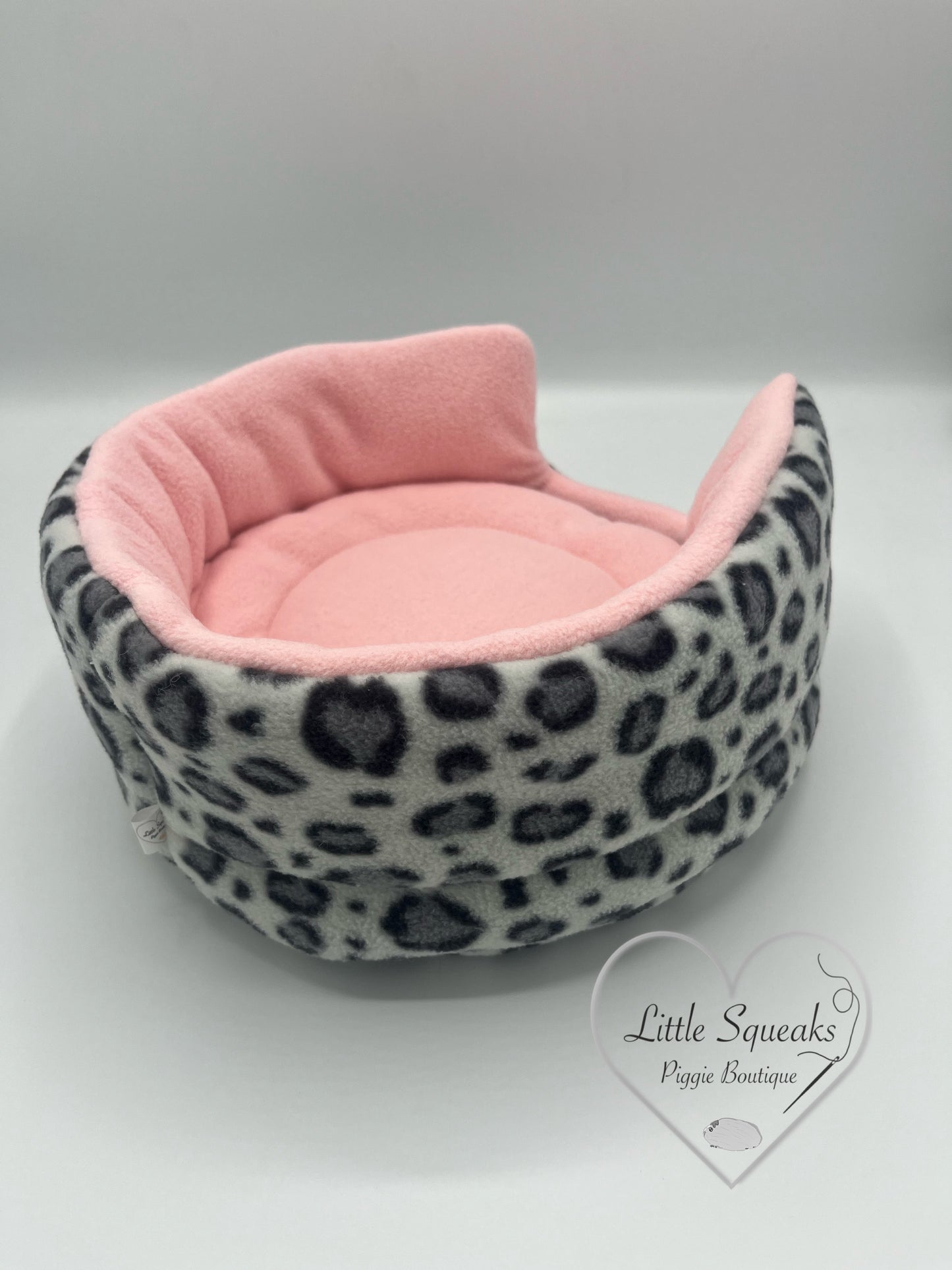 Snow Leopard Cuddle Cup - Guinea Pig Bed/Hide