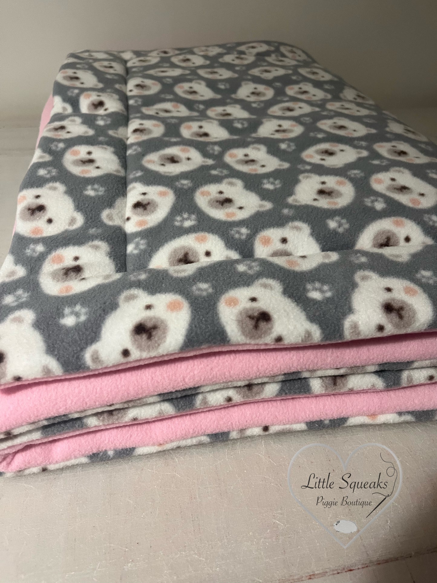 Fleece Cage Liner for Guinea Pigs - Grey Teddy Bears/Pink