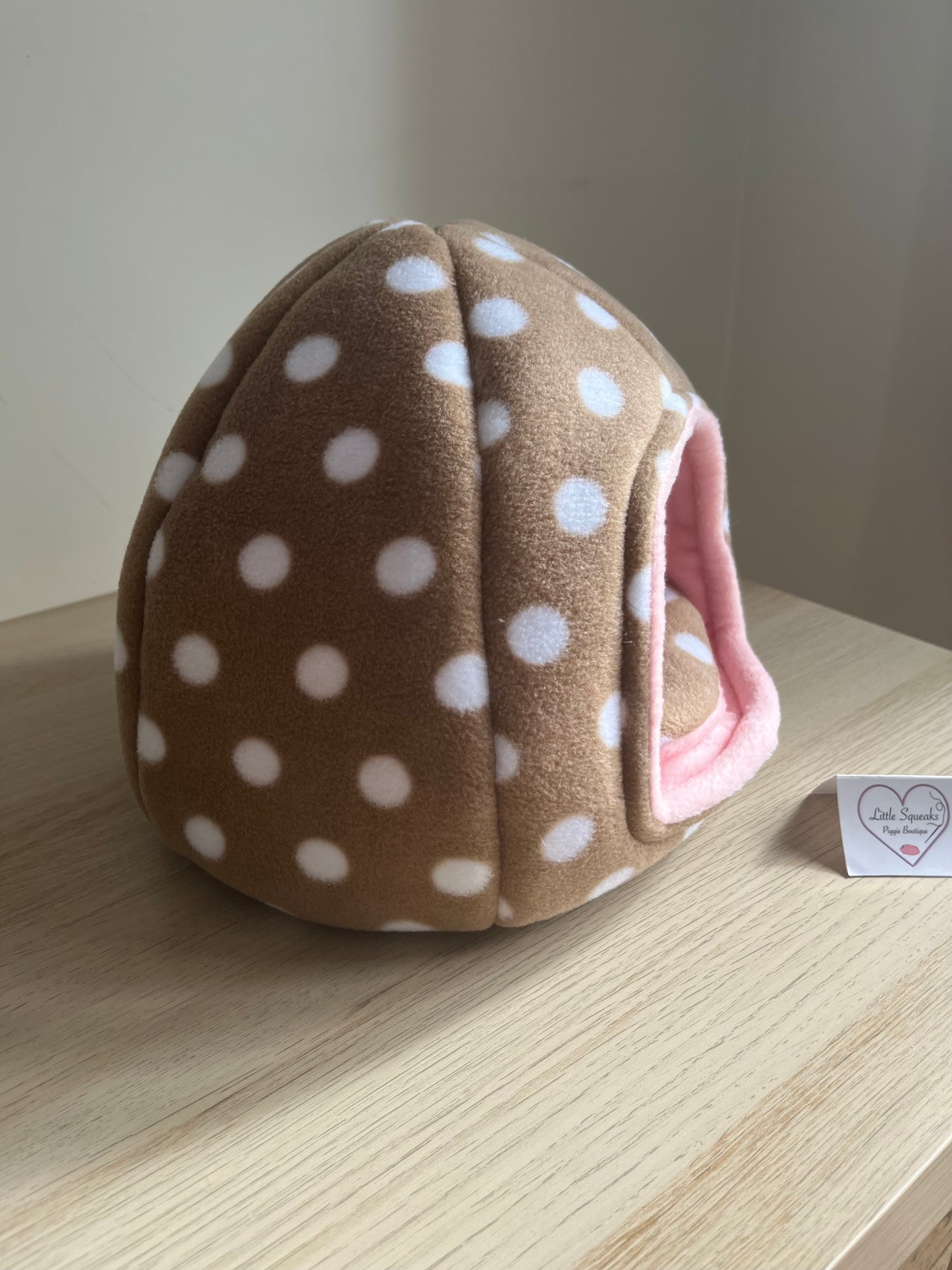 Brown Spotted/Pink Cosy Pod - Guinea Pig Bed/Hide