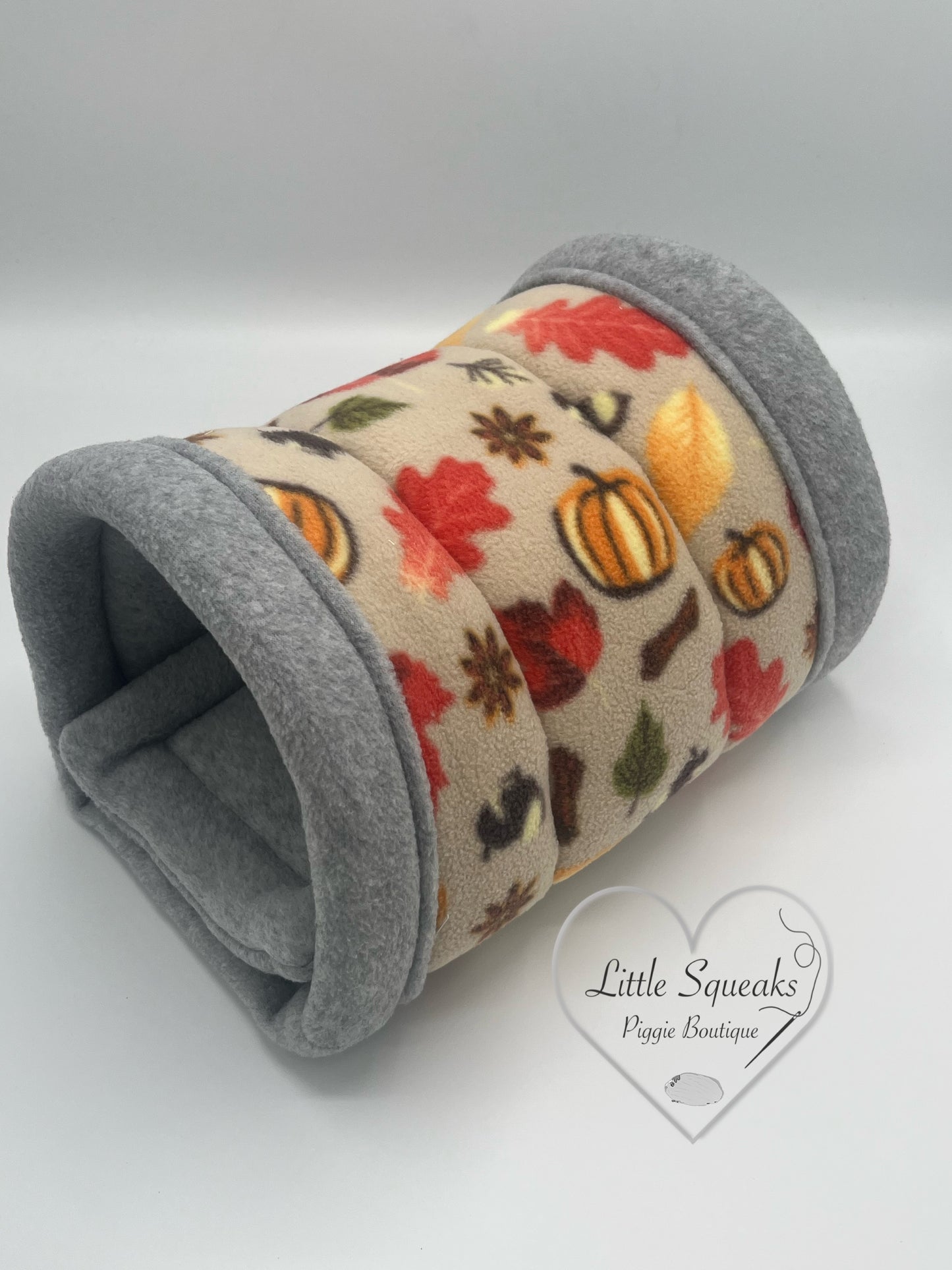 Autumn Spice Cuddle Tunnel with Pee Pad - Guinea Pig Bed/Hide