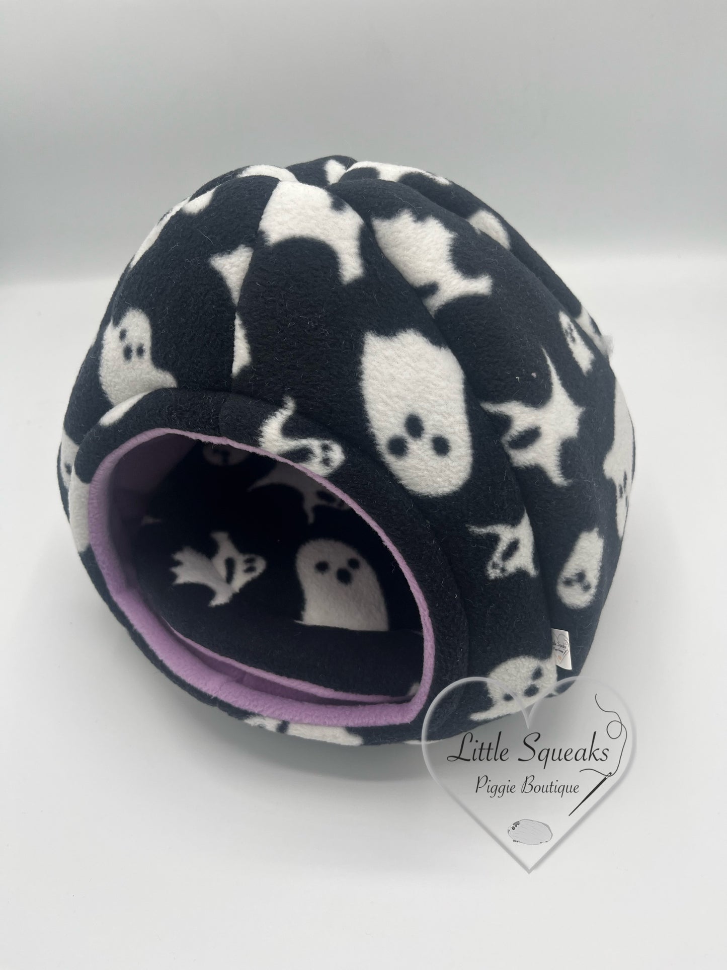 Spooky Ghosts Cosy Pod - Guinea Pig Bed/Hide