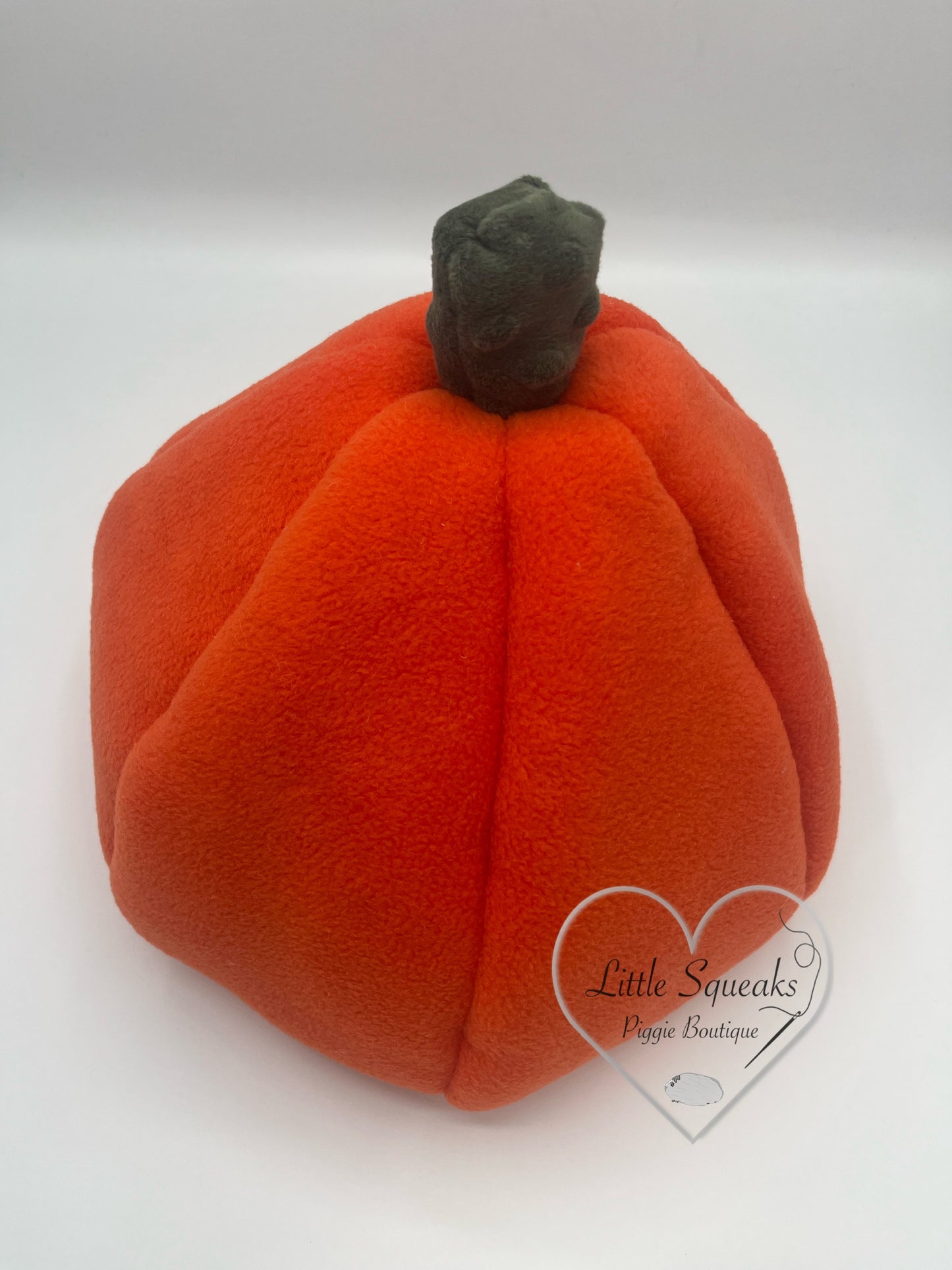 Pumpkin - Halloween Guinea Pig Bed/Hide