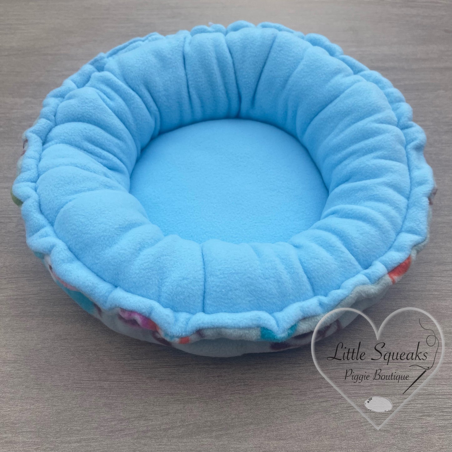 Squishy Donut Bed for Guinea Pigs - Woodland Friends