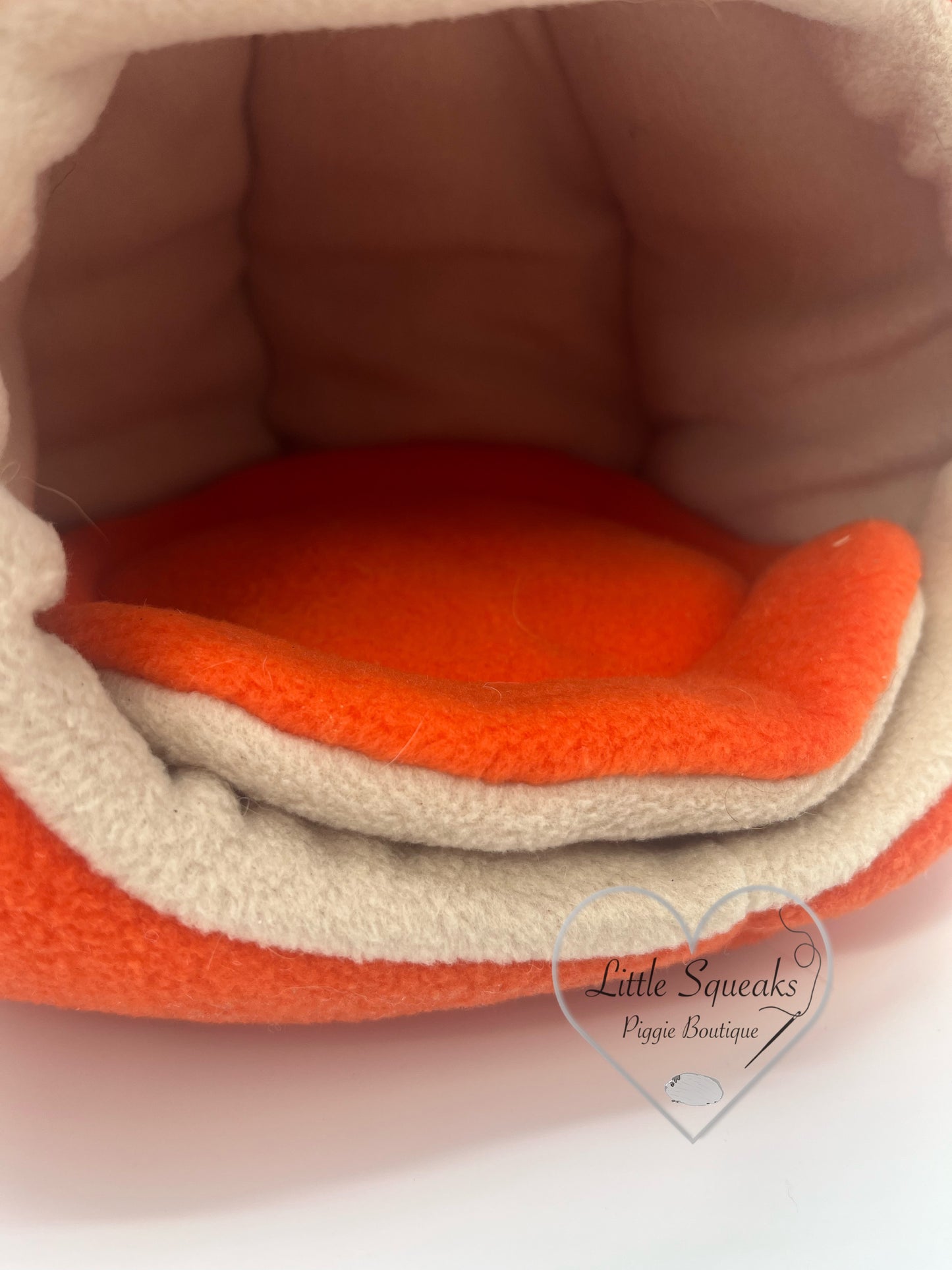 Pumpkin - Halloween Guinea Pig Bed/Hide