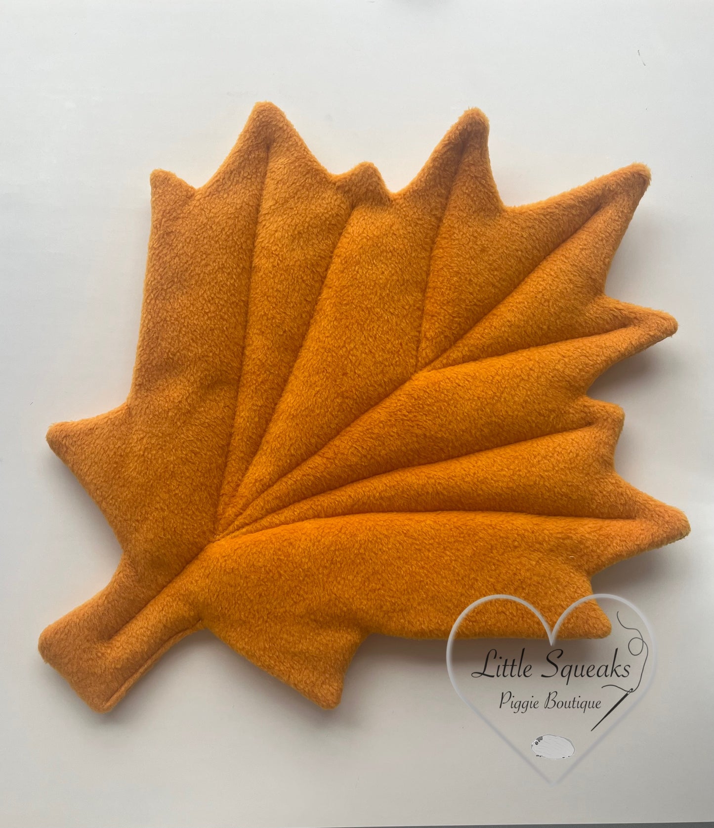 Maple Leaf Pee Pad for Guinea Pigs