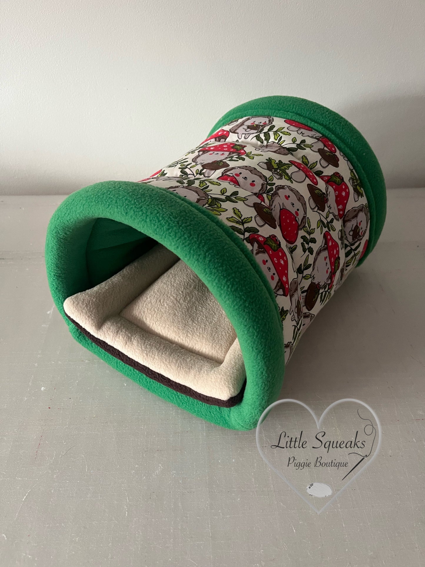 Cuddle Tunnel with Pee Pad - Guinea Pig Bed/Hide (Enchanted Hedgehog Collection)