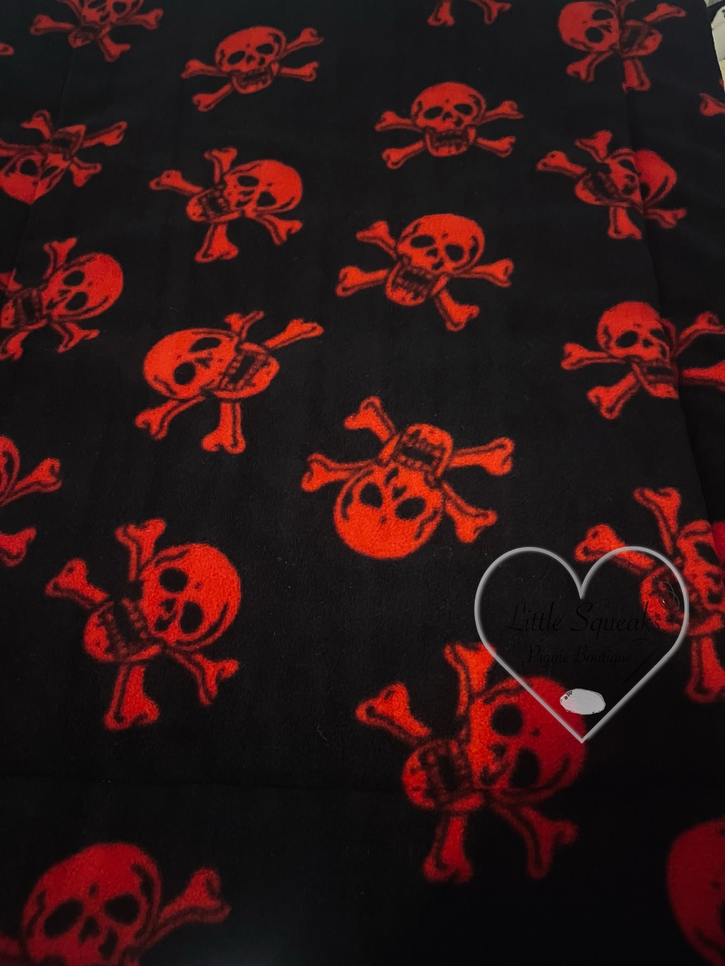 Fleece Cage Liner for Guinea Pigs - Red and Black Skulls