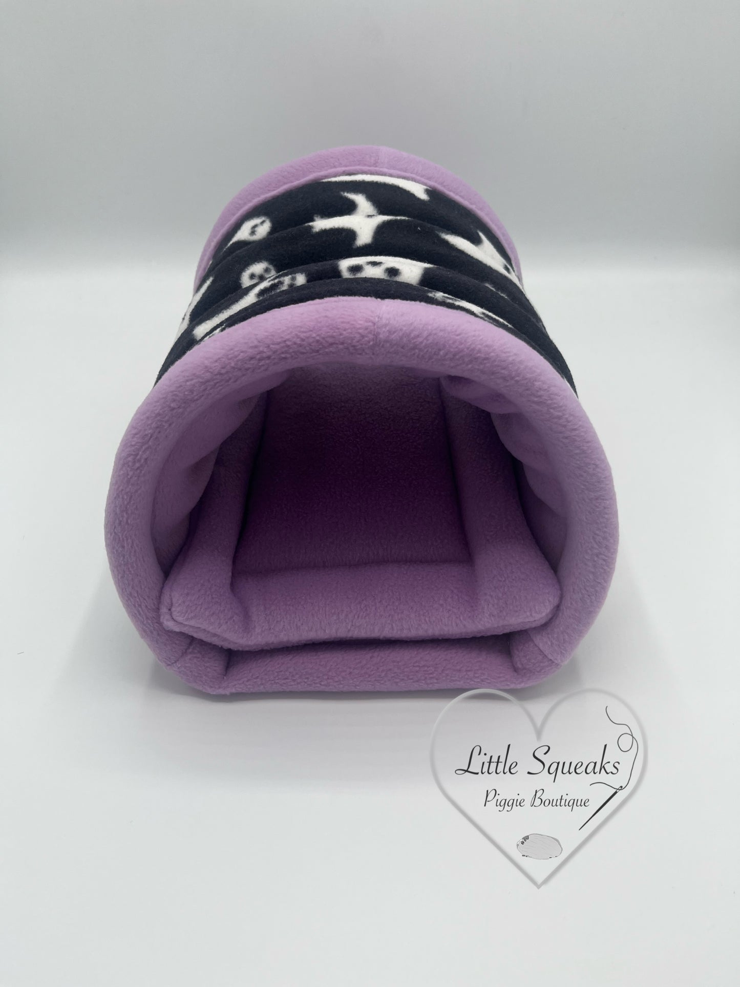 Spooky Ghosts Cuddle Tunnel with Pee Pad - Guinea Pig Bed/Hide