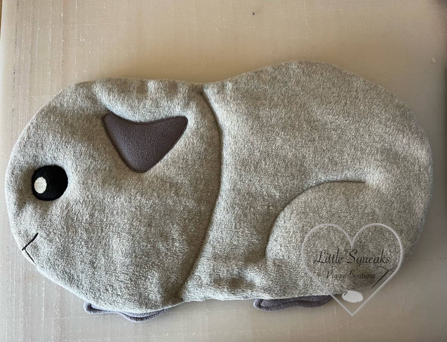 Piggie Pad - waterproof lap pad/ pee pad for guinea pigs (Grey)