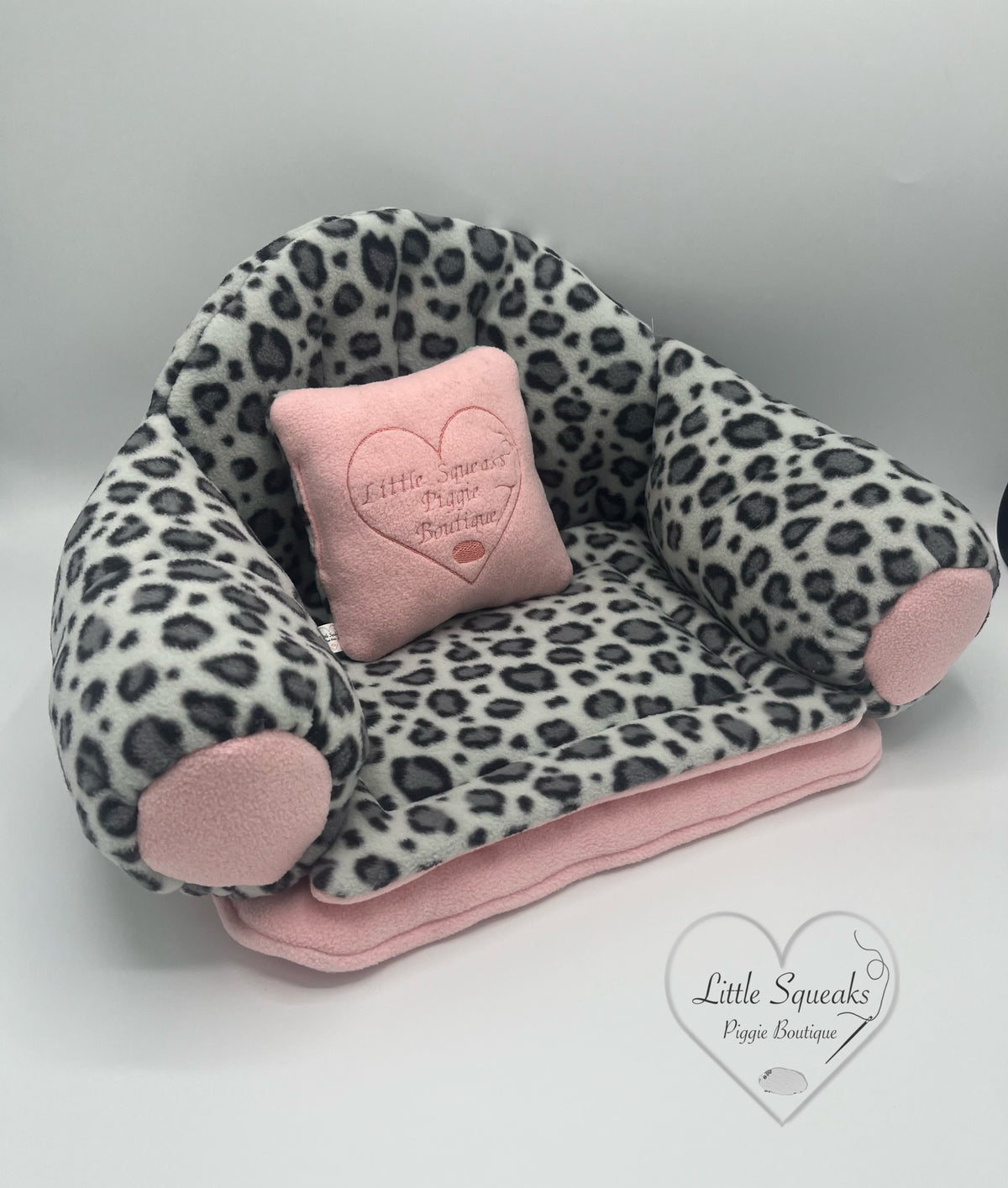 Snow Leopard Squishy Sofa for Guinea Pigs