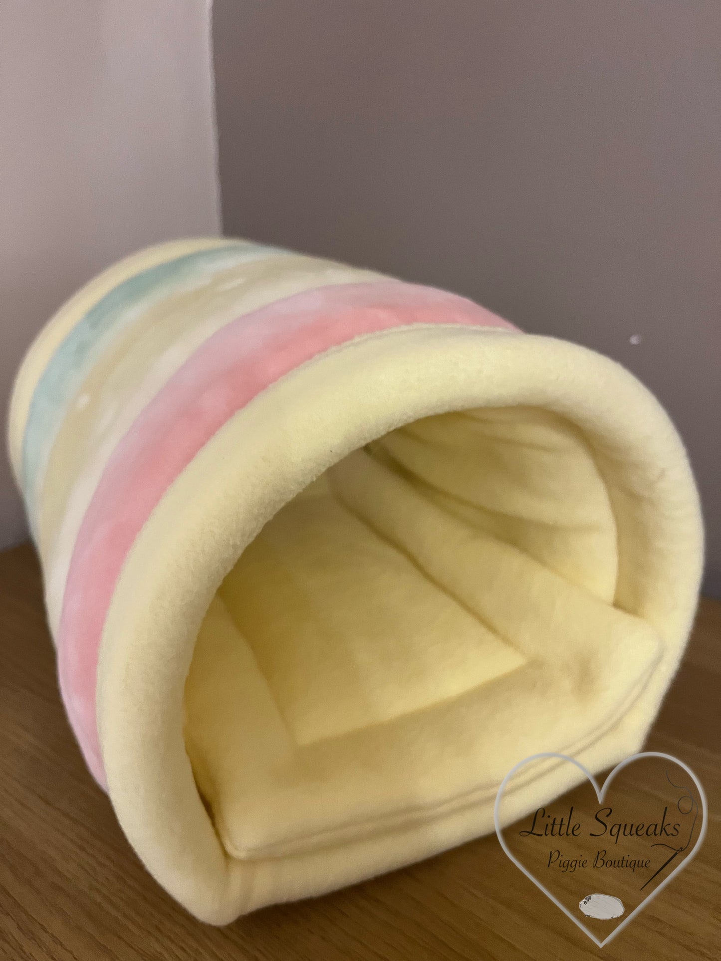 Cuddle Tunnel with Pee Pad - Guinea Pig Bed/Hide (Unicorn Dreams)