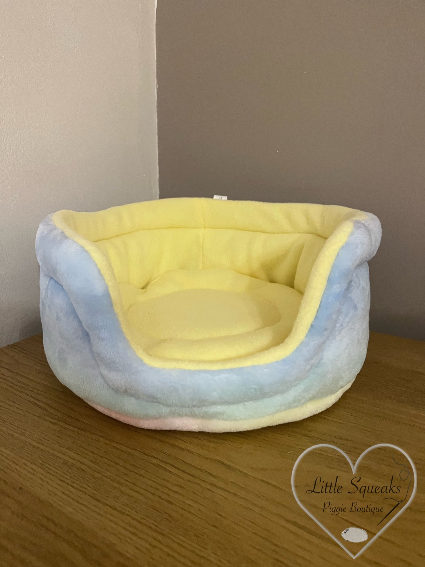 Cuddle Cup - Guinea Pig Bed/Hide (Unicorn Dreams)