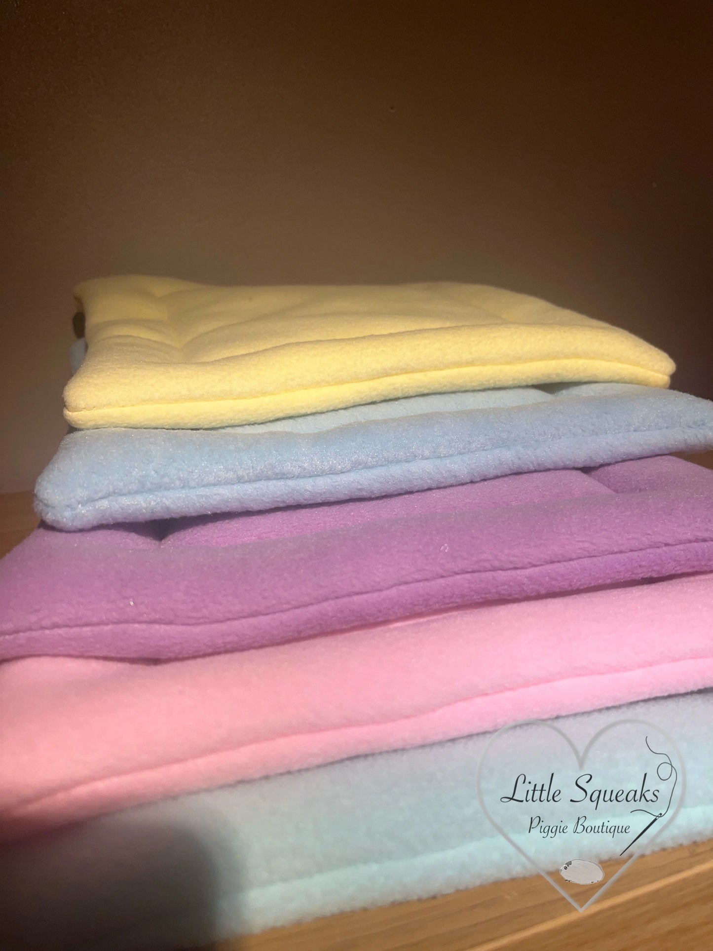 Pee Pad for Guinea Pigs (Unicorn Dreams)