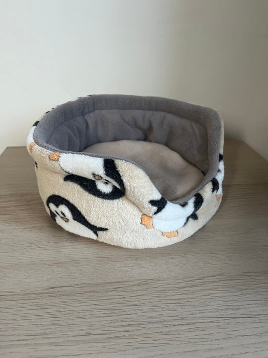 Penguin Cuddle Cup - Guinea Pig Bed/Hide
