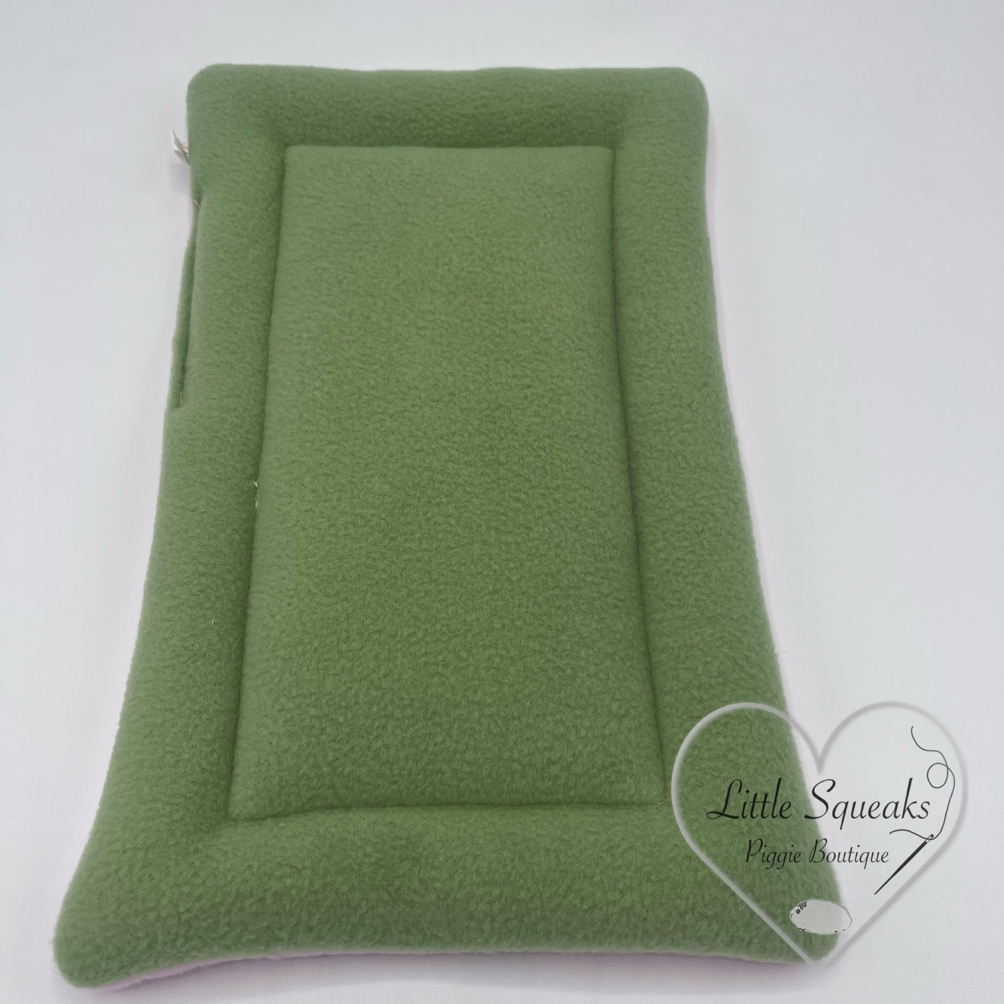 Additional Rectangular Cuddle Tunnel Pee Pad - for Guinea Pigs (Baby Pink/Green - Flower Garden Collection)