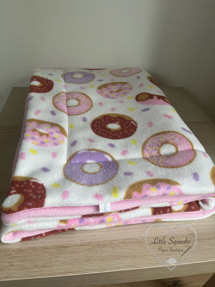 Guinea Pig Fleece Cage Liners – Little Squeaks Piggie Boutique