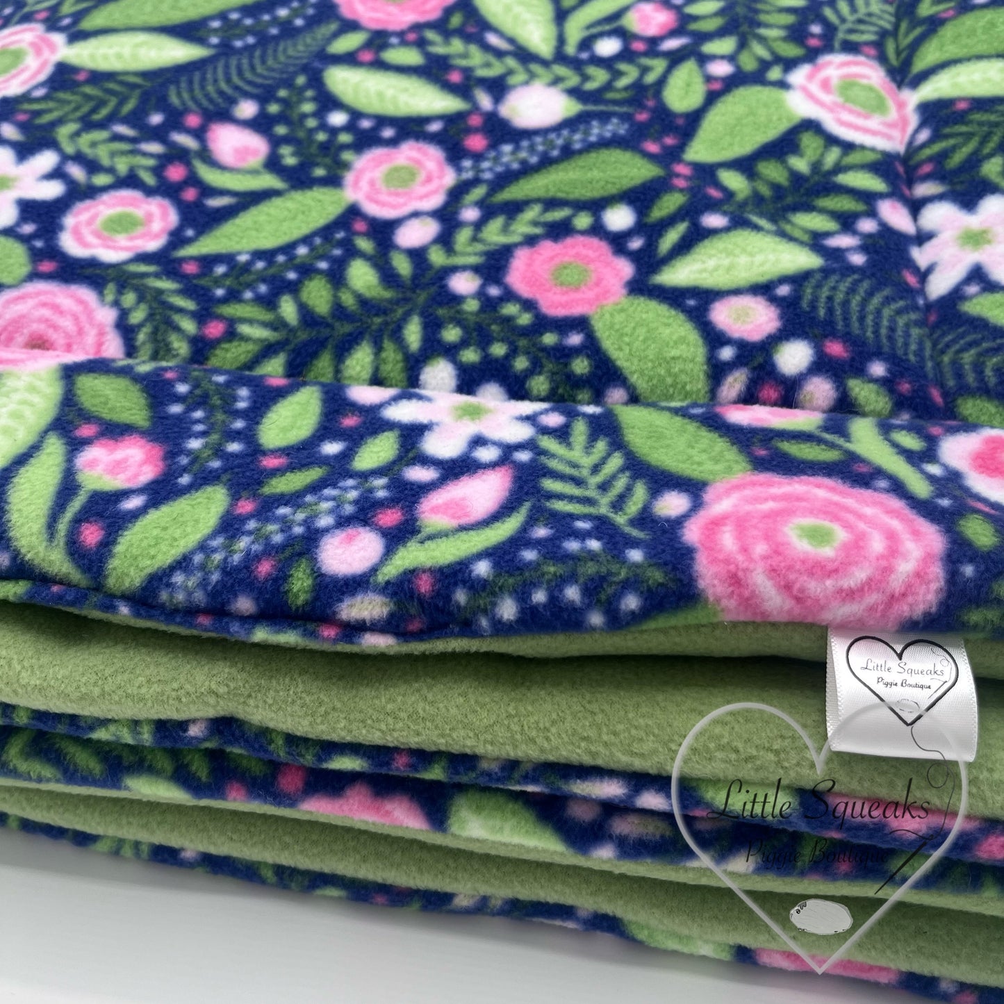 Fleece Cage Liner for Guinea Pigs - Flower Garden