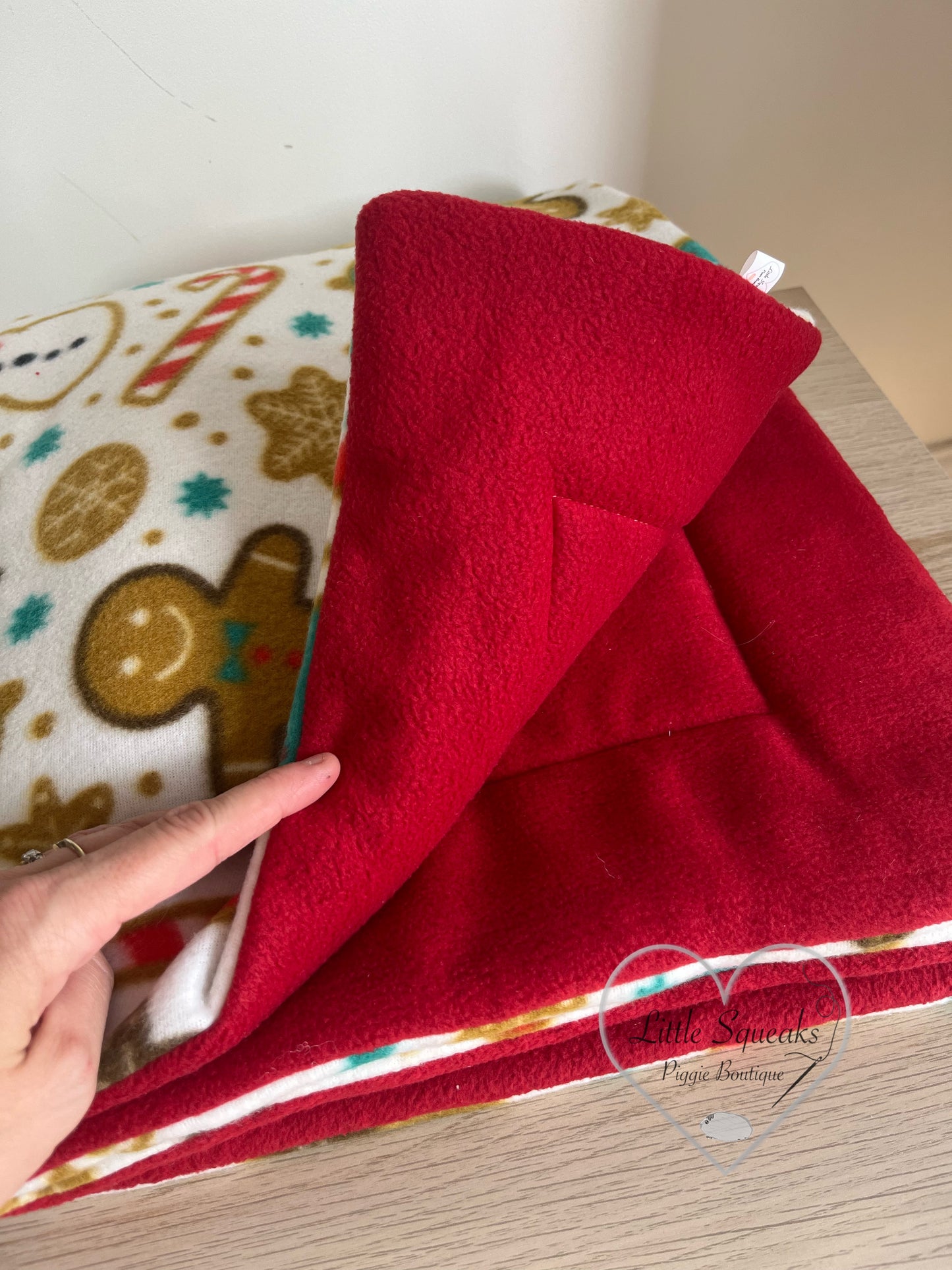 Fleece Cage Liner for Guinea Pigs - White Christmas