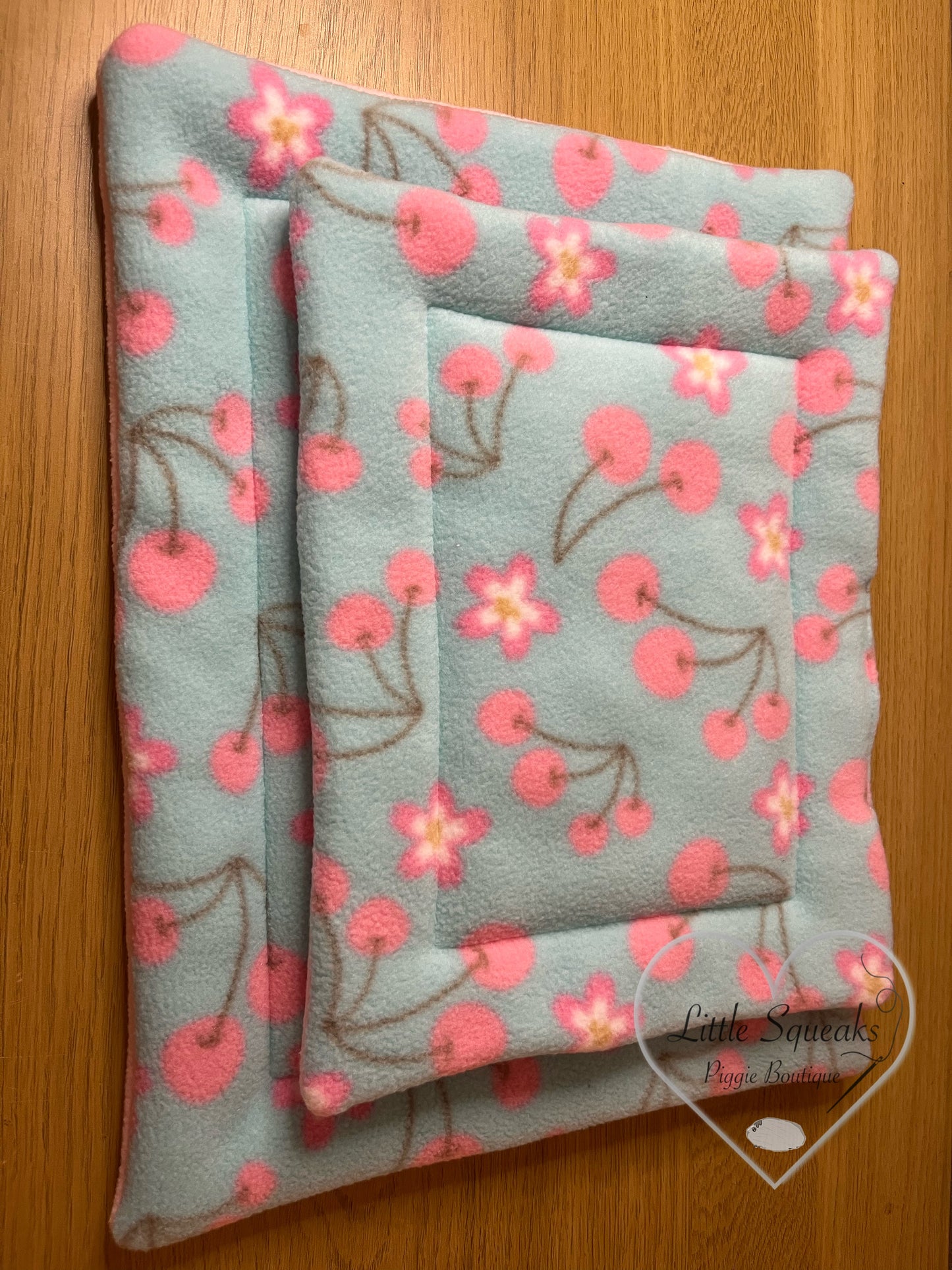 Cherry Blossom Pee Pad for Guinea Pigs