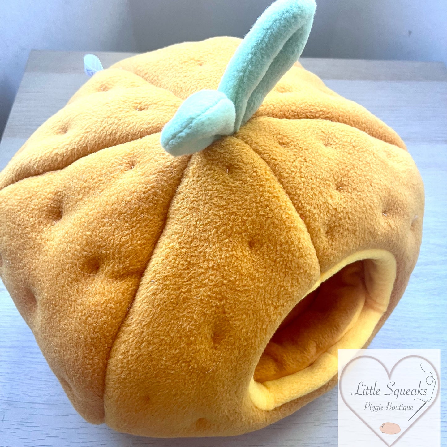 Orange Cosy Pod - Guinea Pig Bed/Hide