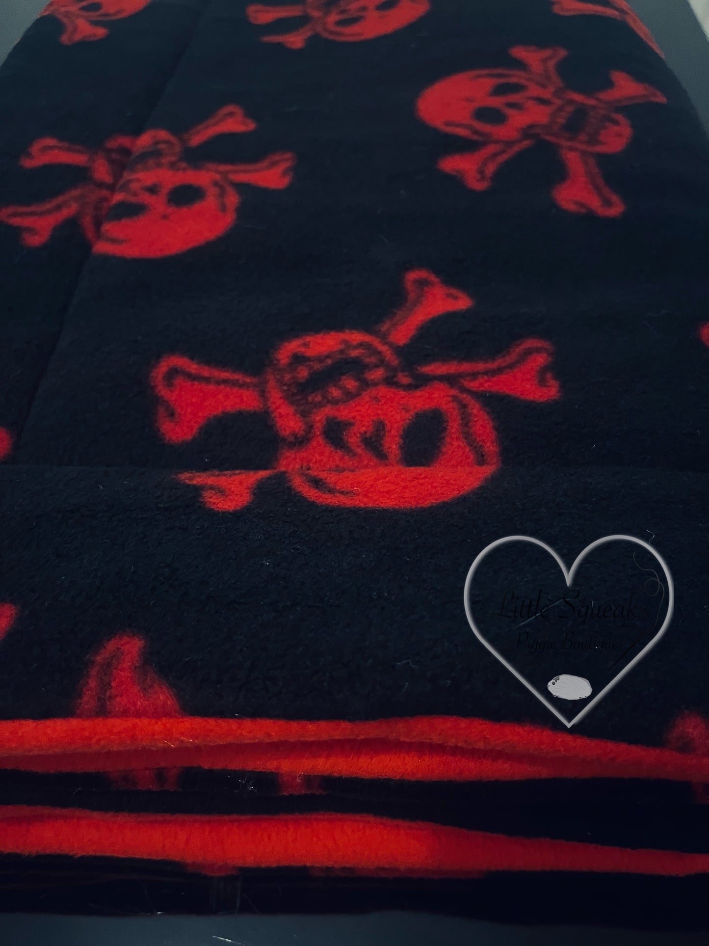 Fleece Cage Liner for Guinea Pigs - Red and Black Skulls