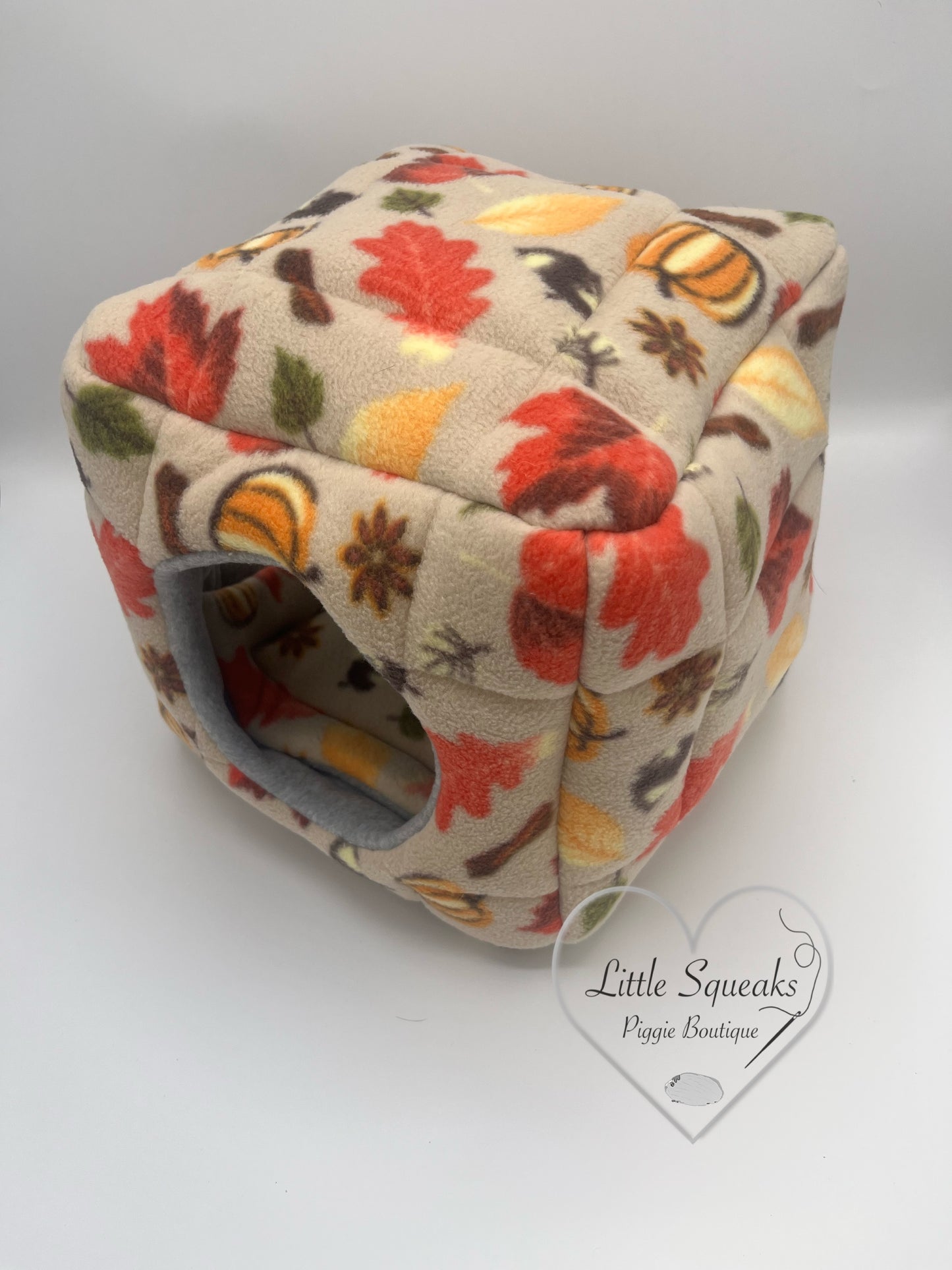 Autumn Spice Cuddle Cube - Two Entrance Guinea Pig Bed/Hide