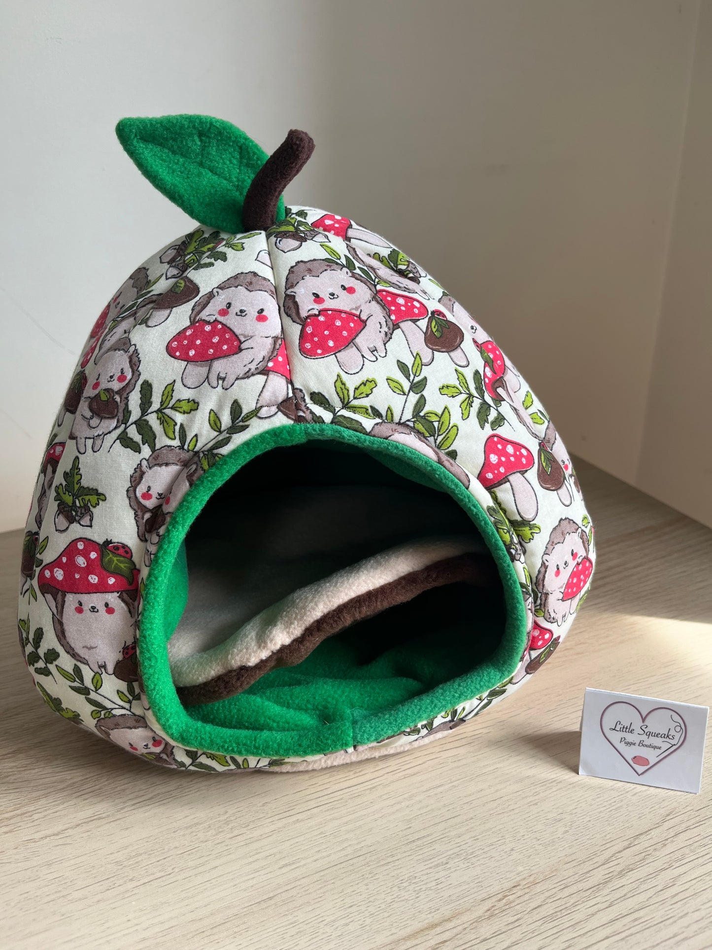 Enchanted Hedgehog Collection Cosy Pod - Guinea Pig Bed/Hide