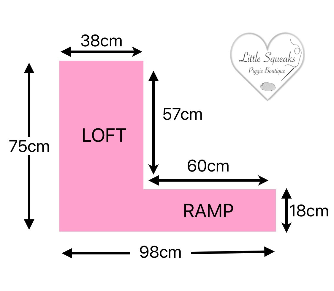 Fleece Cage Liner for Guinea Pigs - Pink Hearts