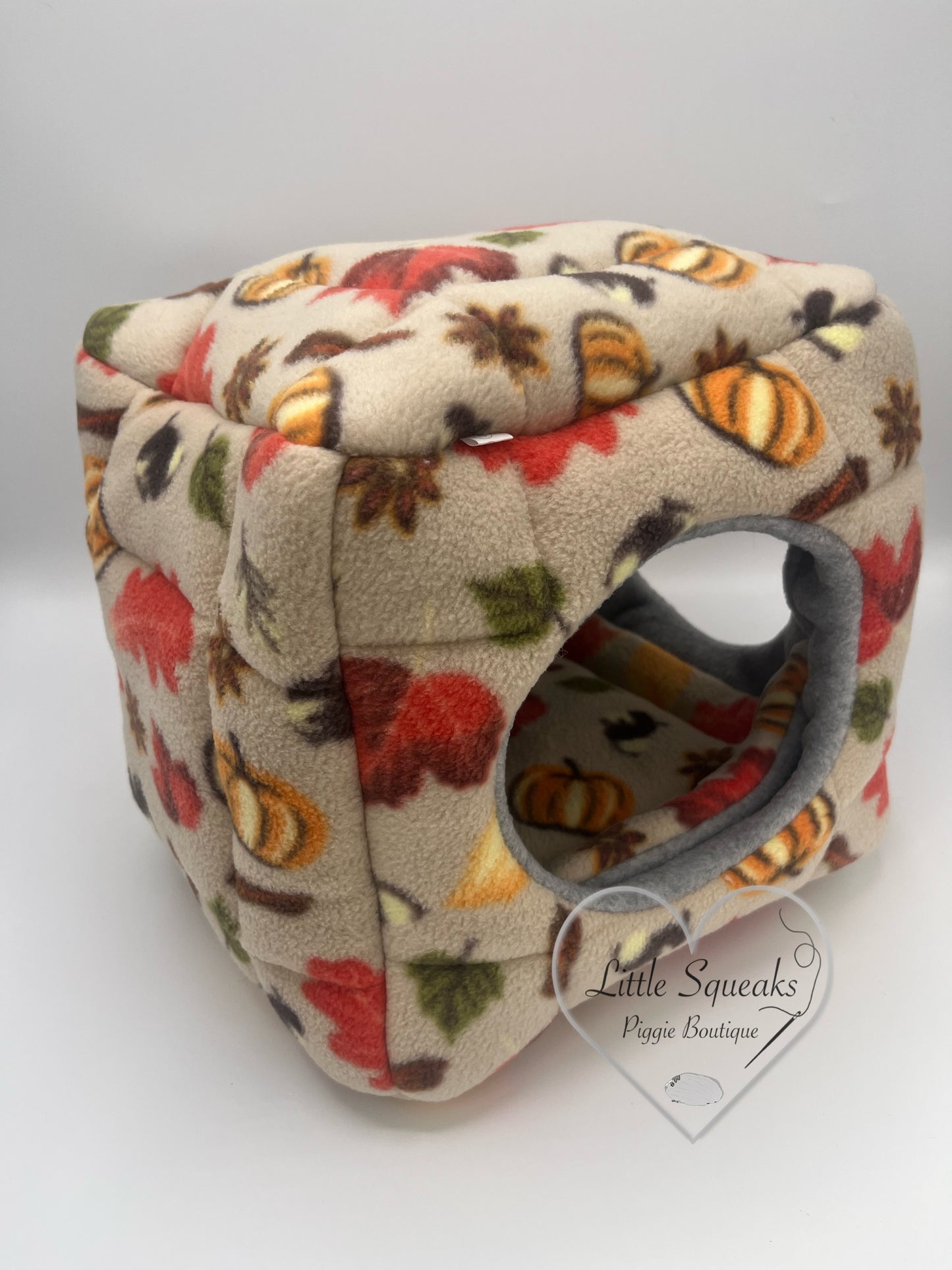Autumn Spice Cuddle Cube - Two Entrance Guinea Pig Bed/Hide