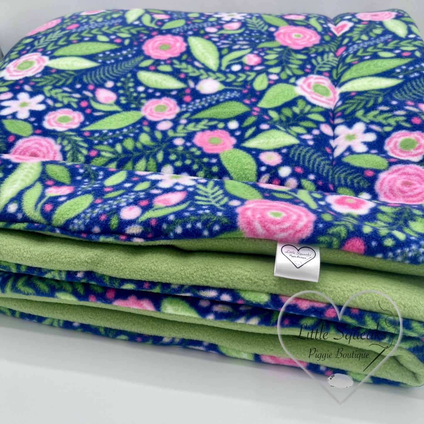 Fleece Cage Liner for Guinea Pigs - Flower Garden