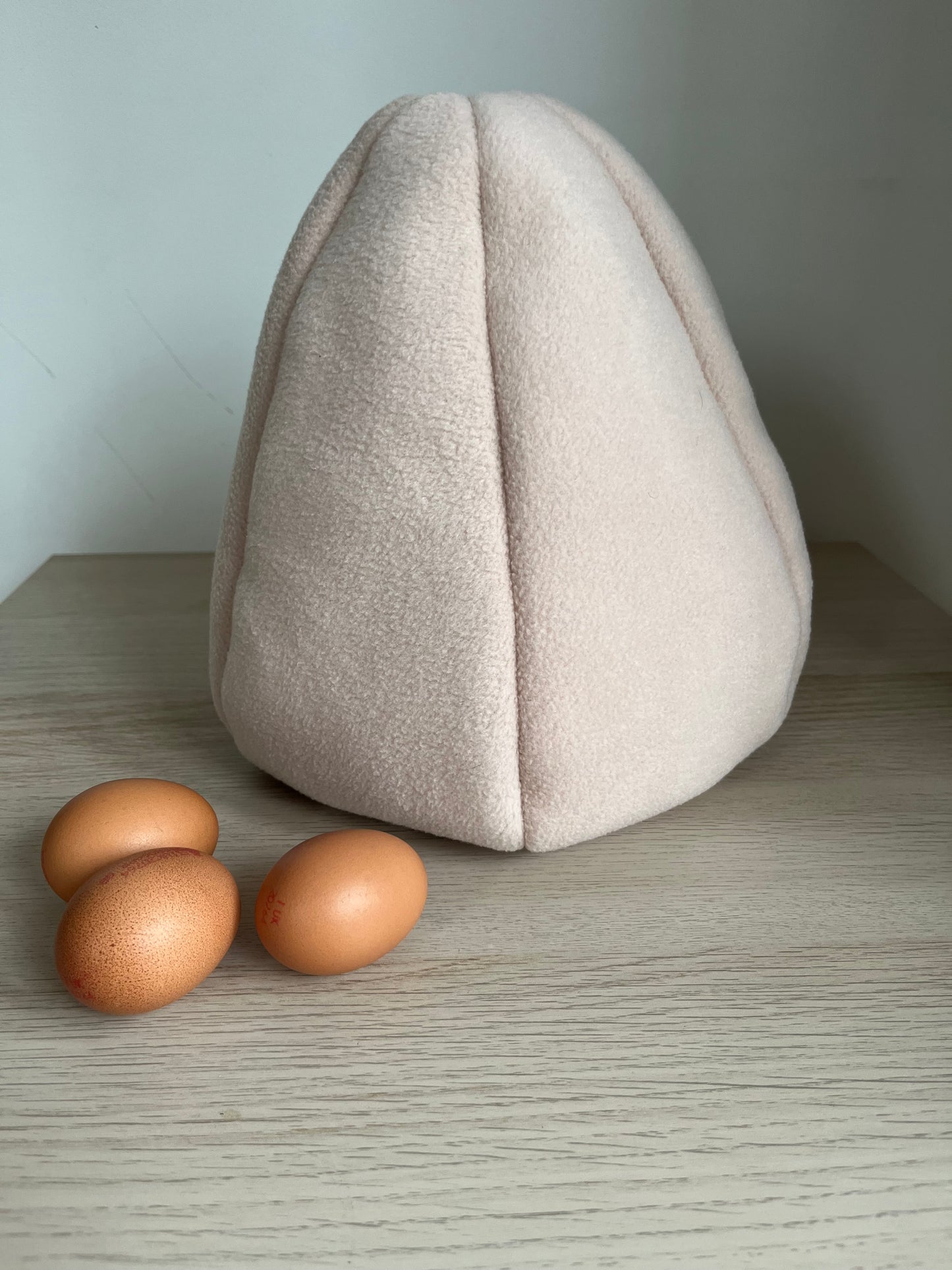 Boiled Egg Bed Cosy Pod - Guinea Pig Bed/Hide