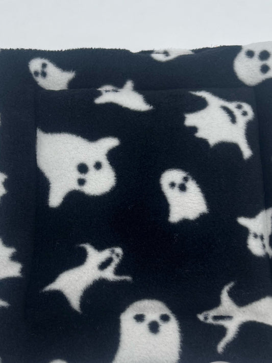 Square Pee Pad - for Cuddle Cube (Spooky Ghosts)