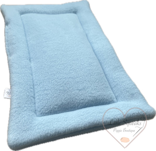 Additional Rectangular Cuddle Tunnel Pee Pad - for Guinea Pigs (Baby blue)