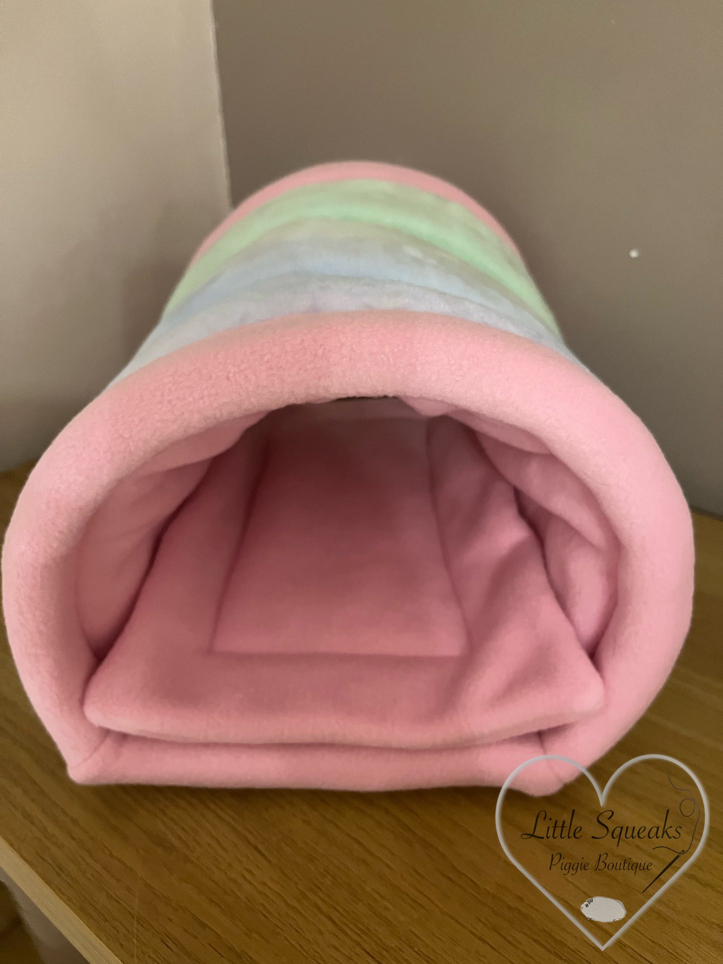 Cuddle Tunnel with Pee Pad - Guinea Pig Bed/Hide (Unicorn Dreams)